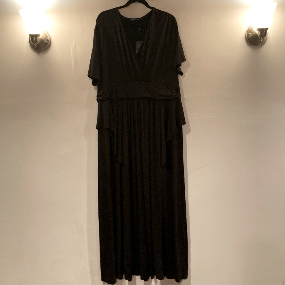 COPY - NWT Sapphyra 5X short sleeve dress black dress PLUS FORMAL DRESS